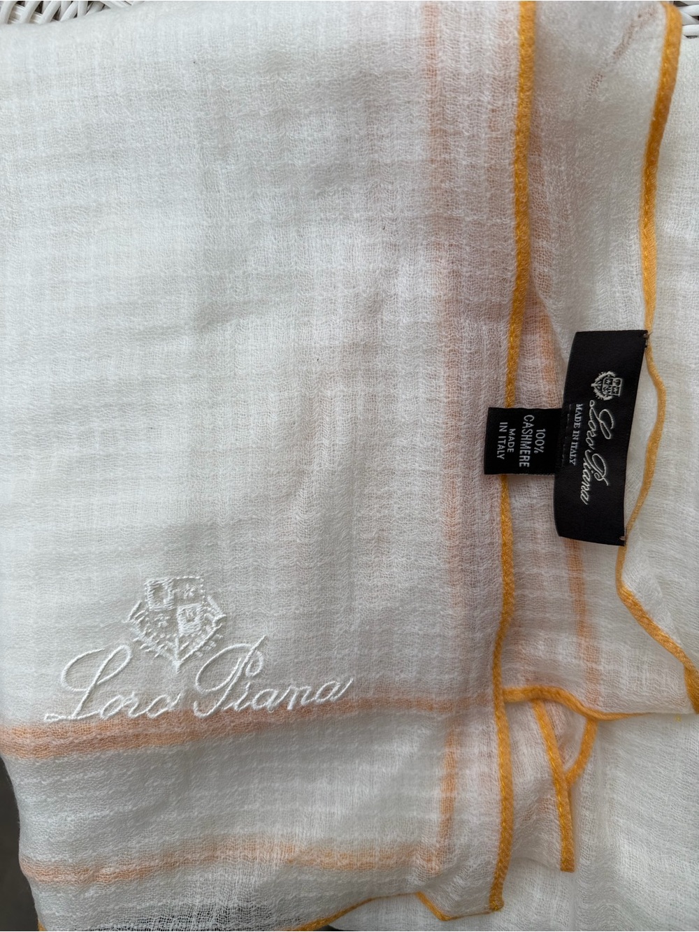 White & Yellow-Trim Lightweight Scarf
